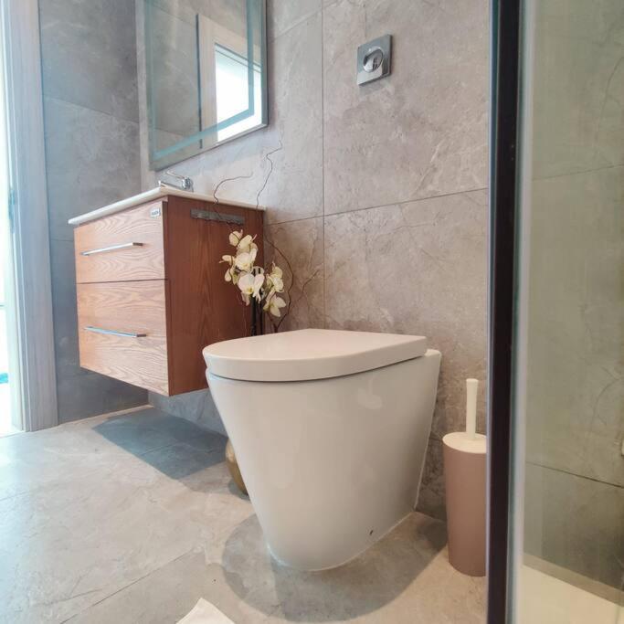 Ferienwohnung Cozy Penthouse In Central Malta Balzan Exterior foto